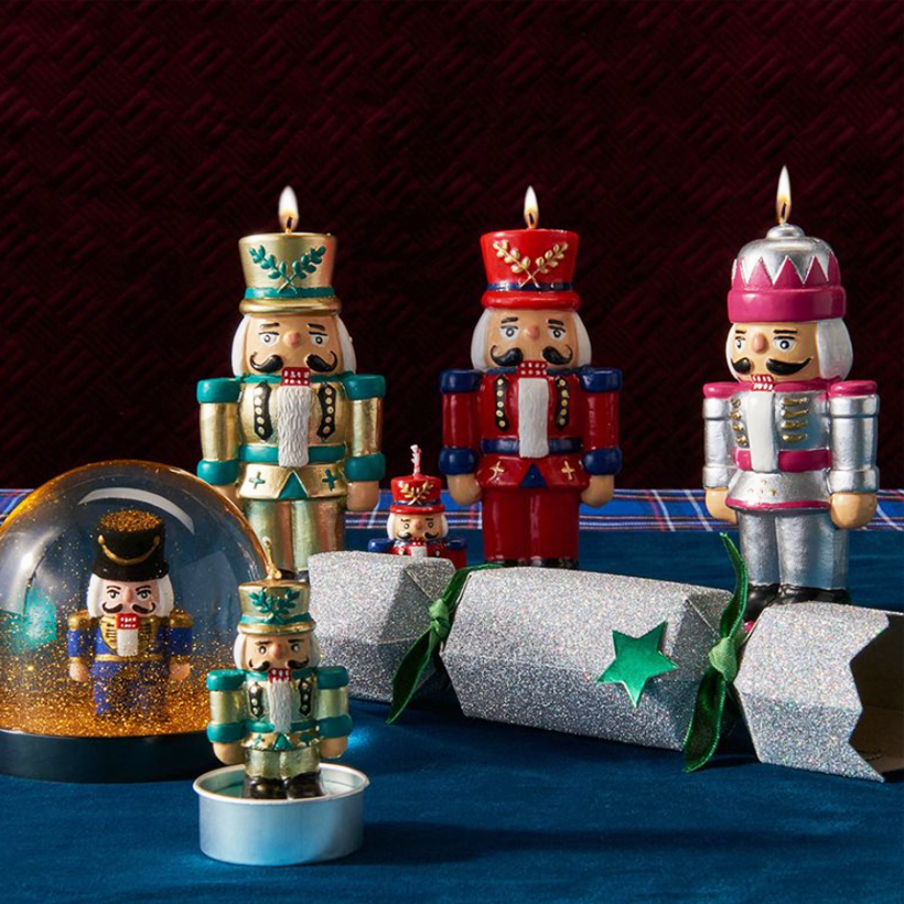 Nutcracker Candle Gold, the best-customized gift box and gifts for her and for him from Inna Carton online shop Dubai, UAE